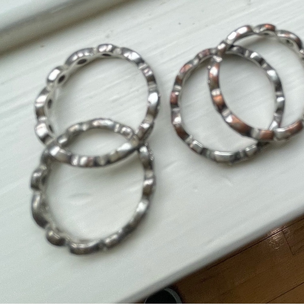 4 Stackable Rings - Picture 2 of 2